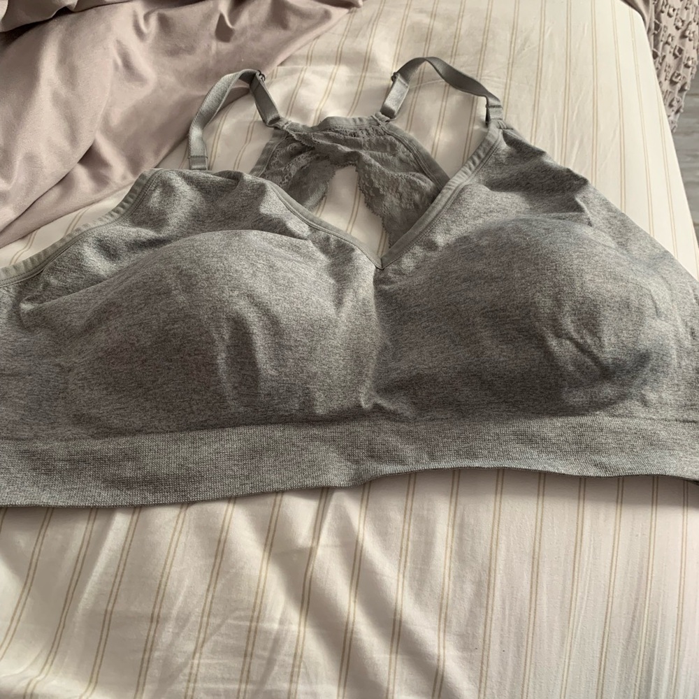 Torrid Curve sports bra 4x